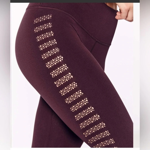 lululemon Reveal Crop (17”) Cut Out Sides Pocket Front Waist Seamless Dark Adobe - Picture 2 of 7